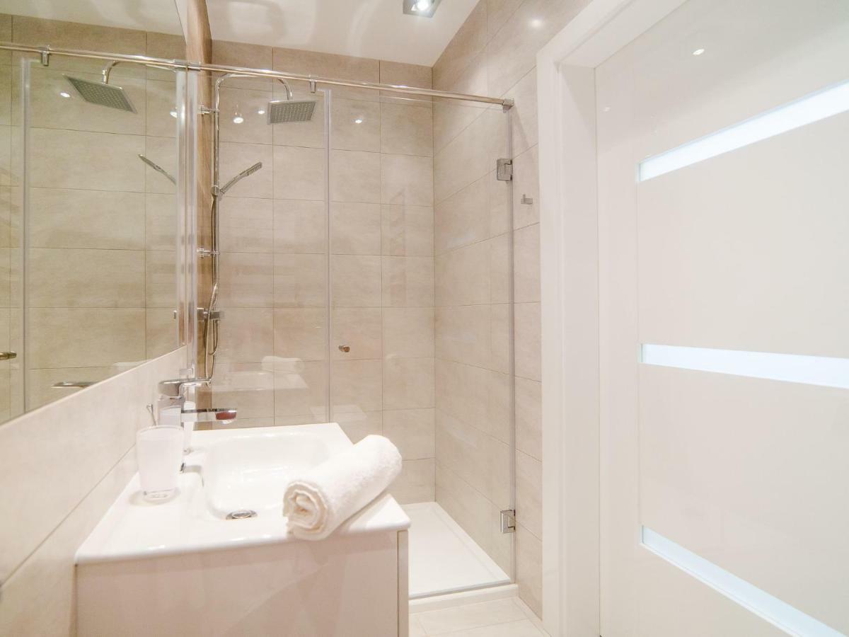 Lucky40 - Apartament Z Widokiem Na Morze, Spa Gratis, Dwie Sosny Устроне Морске Екстериор снимка